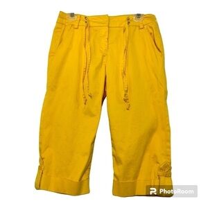 shorts yellow
